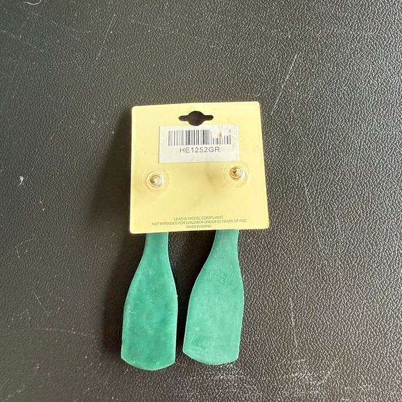 Floral Champagne Bottle Earrings - Picture 3 of 3